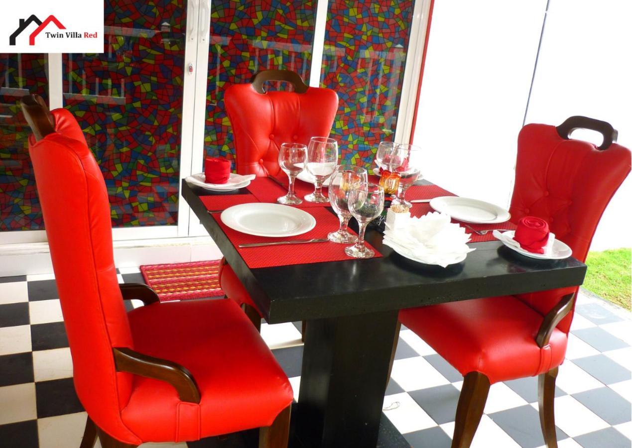 Twin Villa Red นูวาราเอลิยา ภายนอก รูปภาพ
