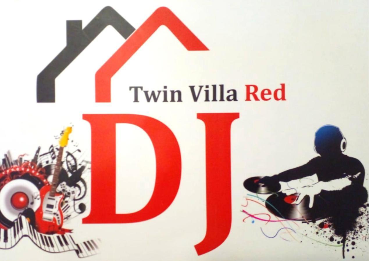 Twin Villa Red นูวาราเอลิยา ภายนอก รูปภาพ