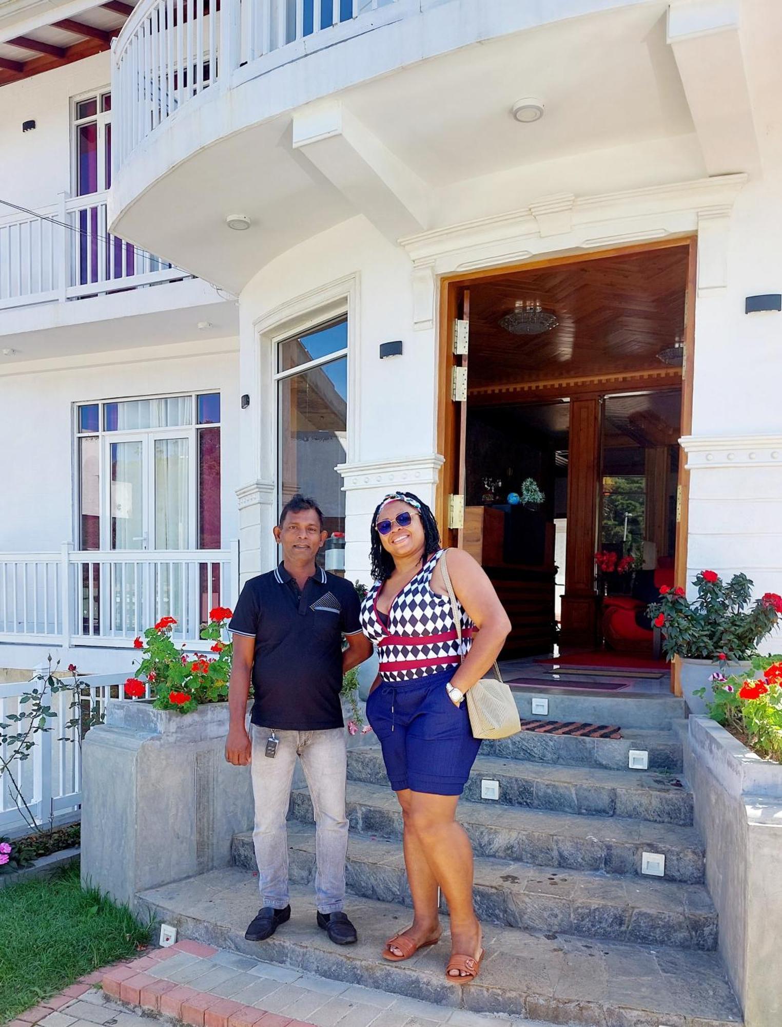 Twin Villa Red นูวาราเอลิยา ภายนอก รูปภาพ